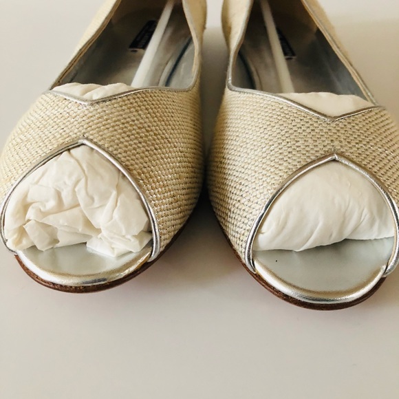 NEW! Ralph Lauren Collection Peep Toe Flats. - Picture 2 of 7